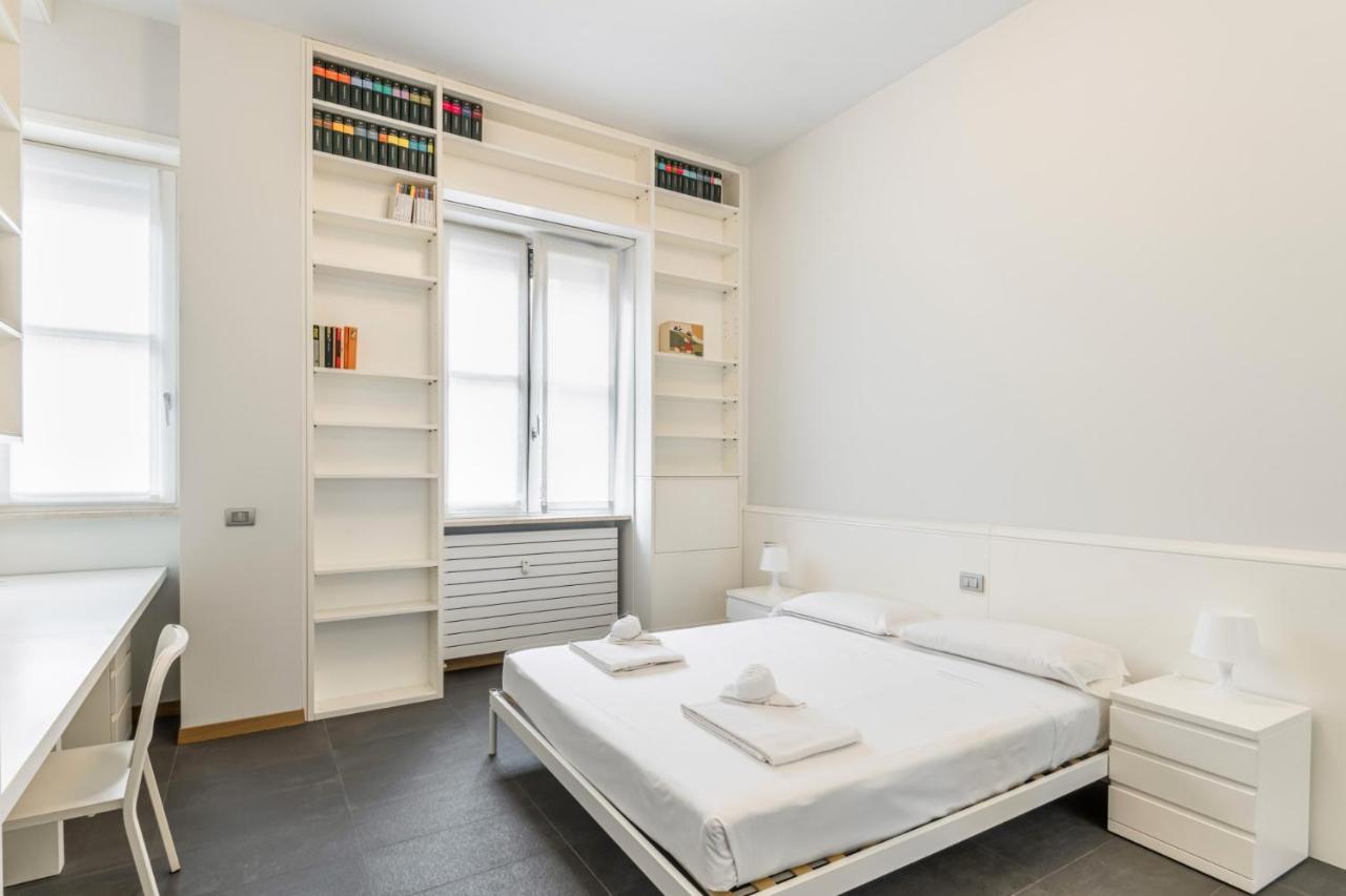 Easylife - Elegante Dimora Due Passi Dal Duomo Apartment Milan Bagian luar foto
