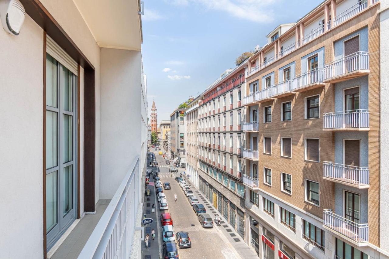 Easylife - Elegante Dimora Due Passi Dal Duomo Apartment Milan Bagian luar foto